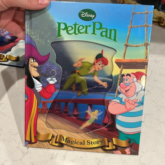 Disney Magical Story books- Aladdin - Mickey Mouse- Peter Pan - Picture 5 of 6